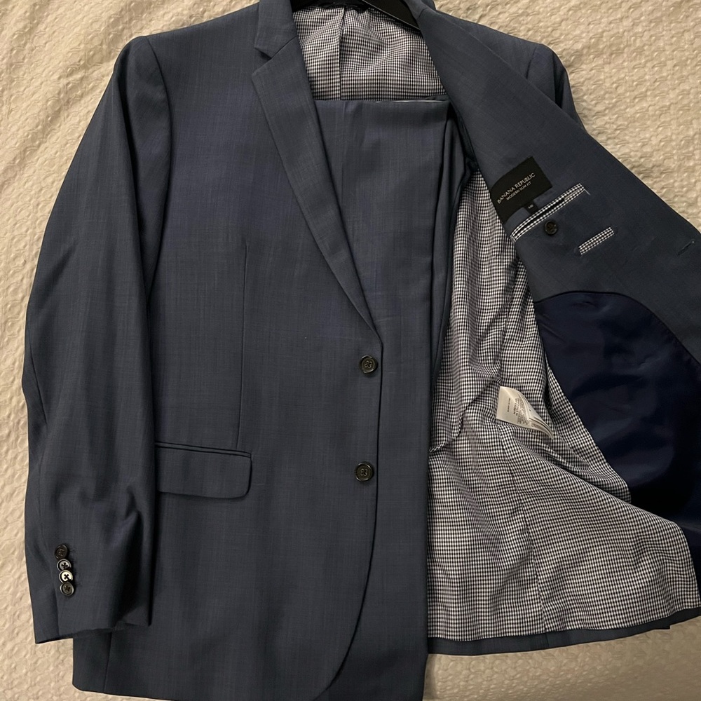 Banana Republic Suit